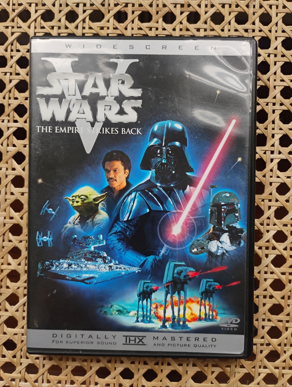 Star Wars V: The Empire Strikes Back - Black DVD